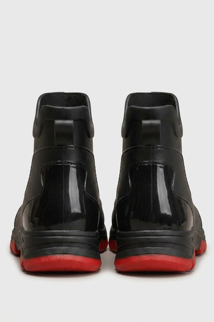 Men's Slip-On Chelsea Boot | Treaded Sole