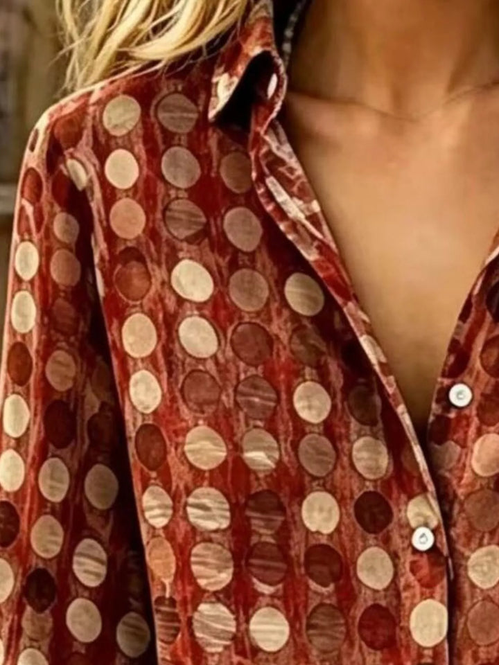Circle pattern rolled sleeves plus size in rust, close-up detail
