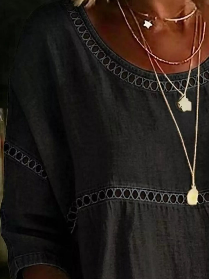 Hollow out lace-up batwing plus size in black, close-up detail