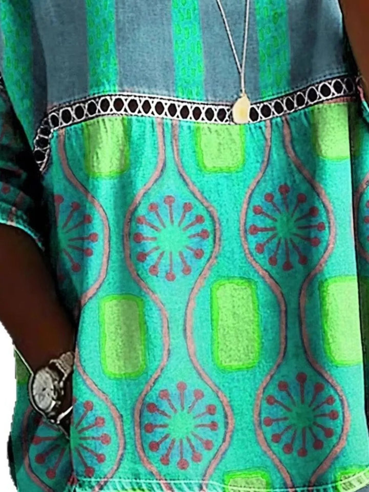 Hollow out lace-up batwing plus size in green, close-up detail