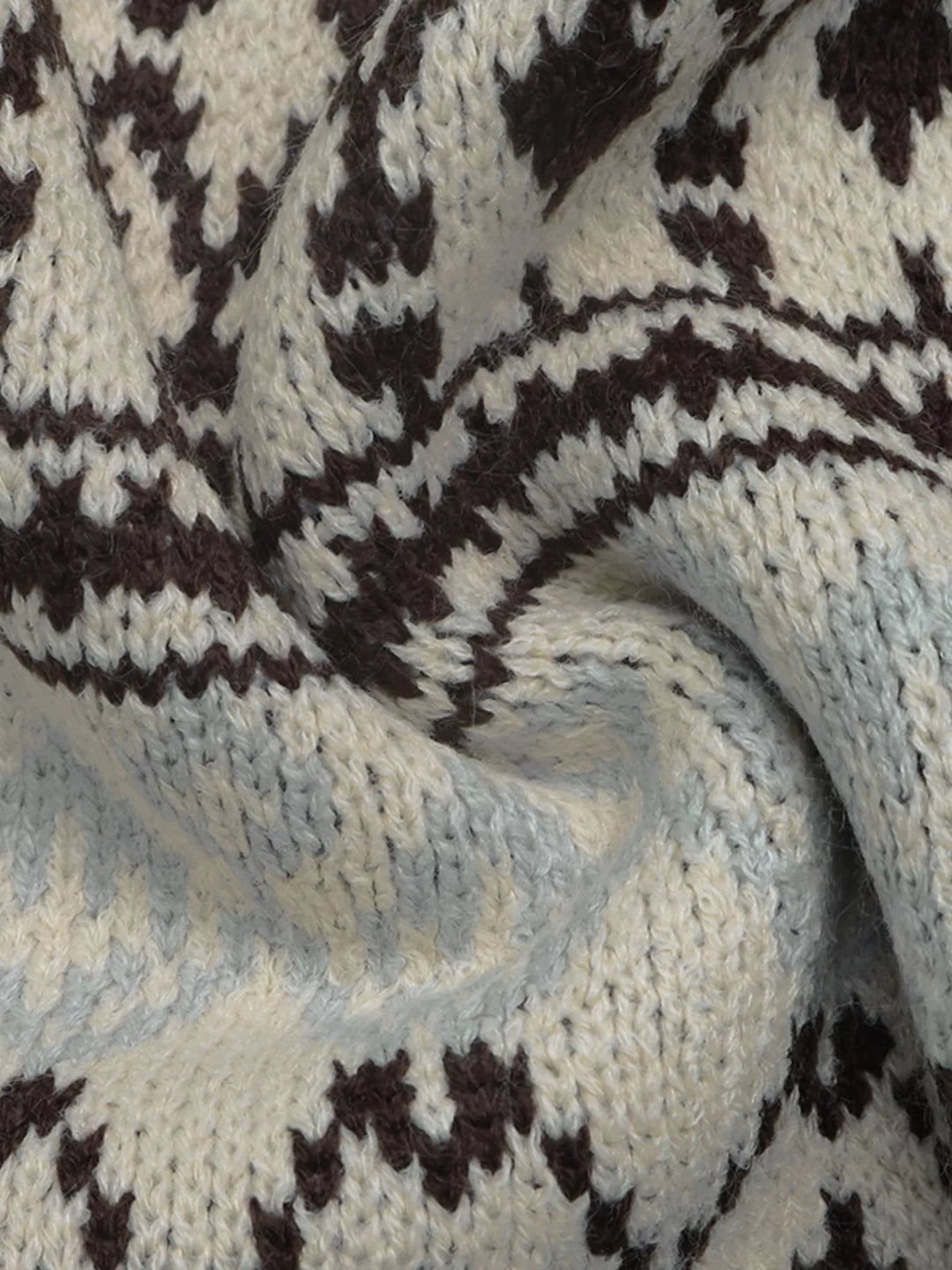 Crew neck ribbed trim relaxed fit in apricot color, close-up detail 4