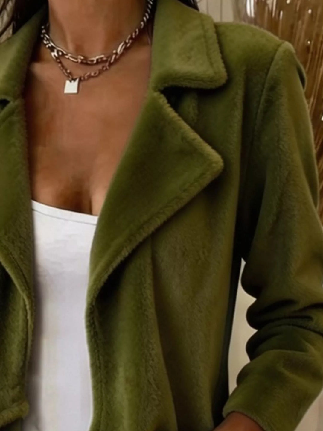Waterfall drape lapel collar plus size in green, close-up detail