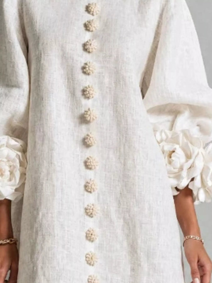 3d floral cuff button front plus size in white, close-up detail 2