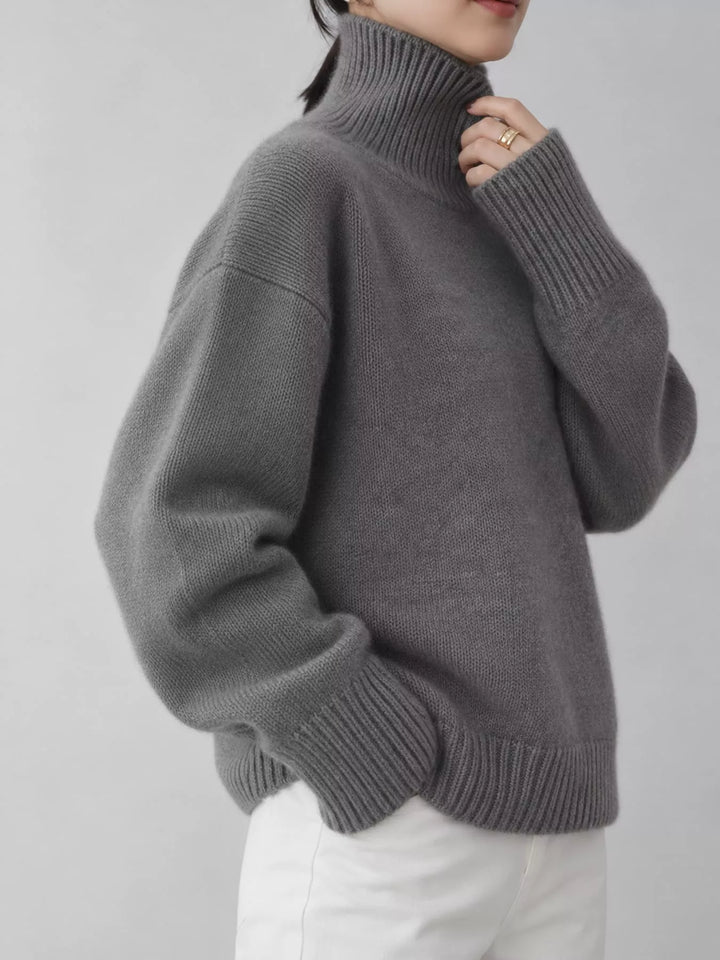Oversized thermal dropped shoulder in dark gray, styled on model 2