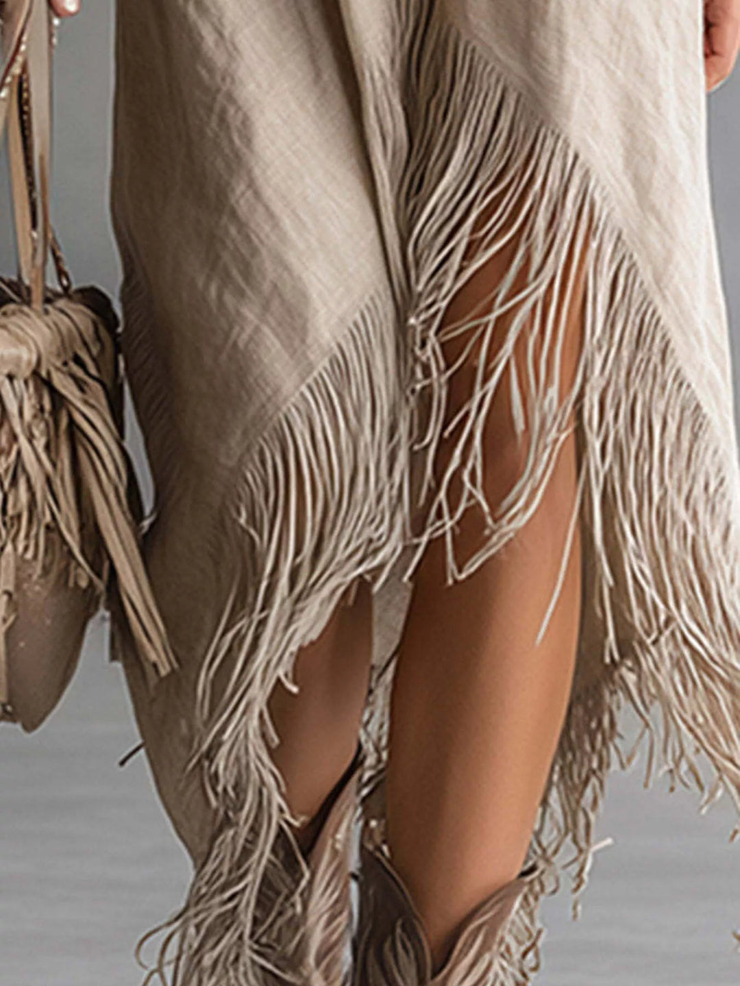 Close-up of the zip front on the khaki shirt dress